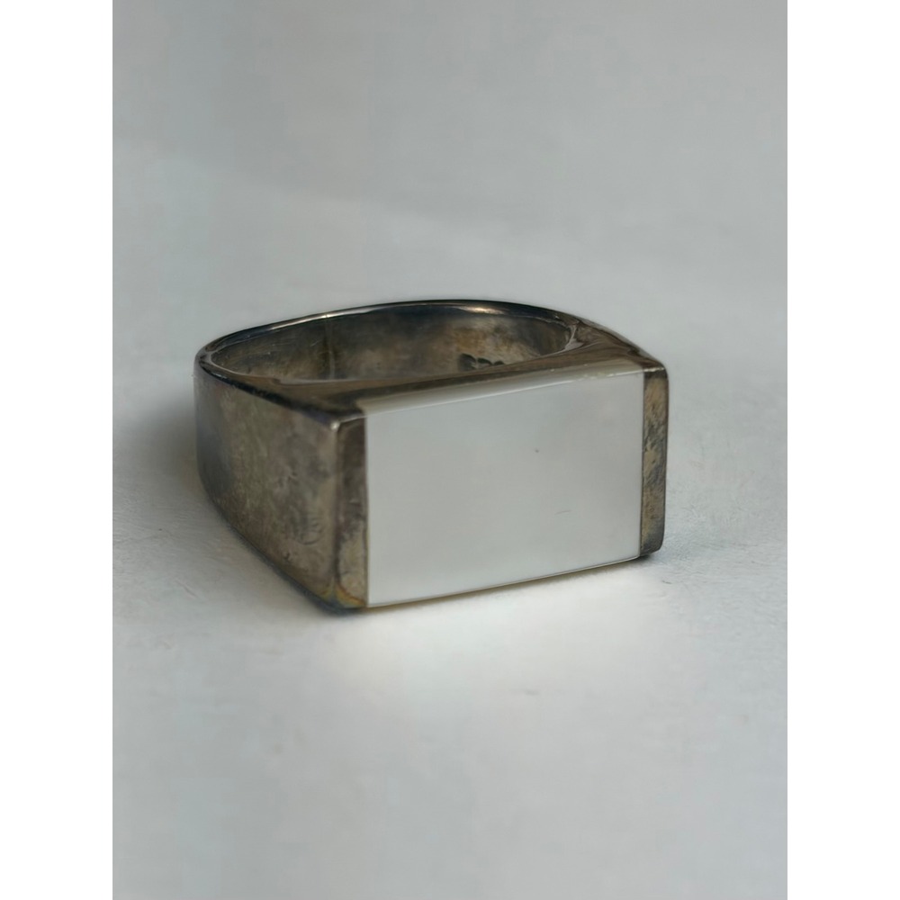 SU Vintage Signet Ring 7.5 Silver Mother of Pearl Inlay 925 Sterling Minimalist